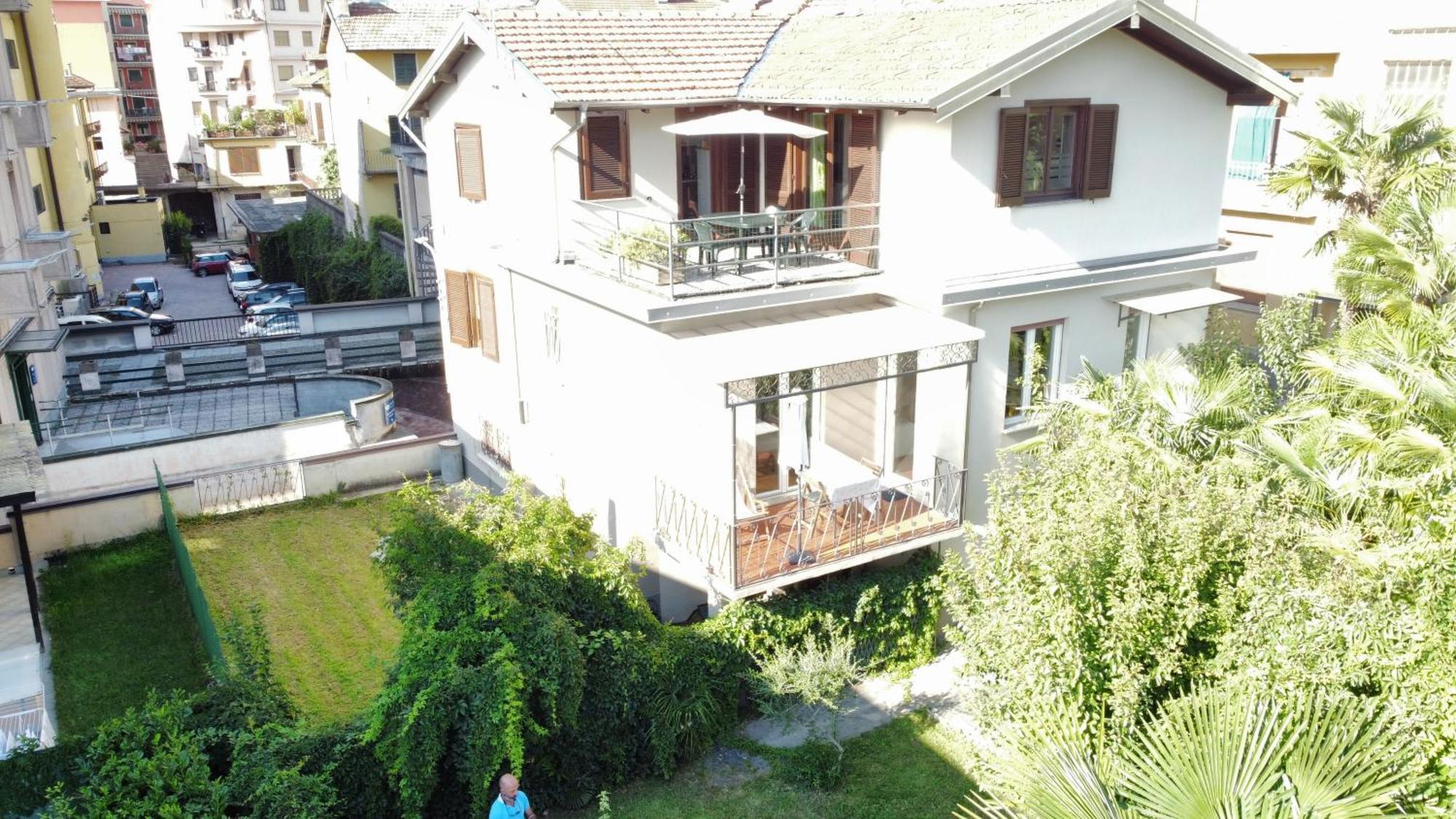 Casa Avezza Appartement Omegna Kamer foto